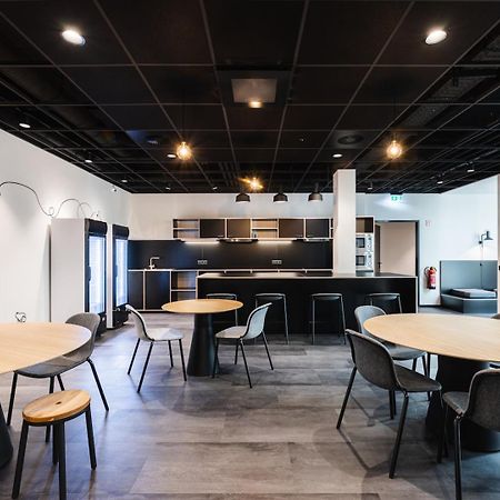 Moliving - Design Hotel & Apartments Duesseldorf-Neuss Εξωτερικό φωτογραφία