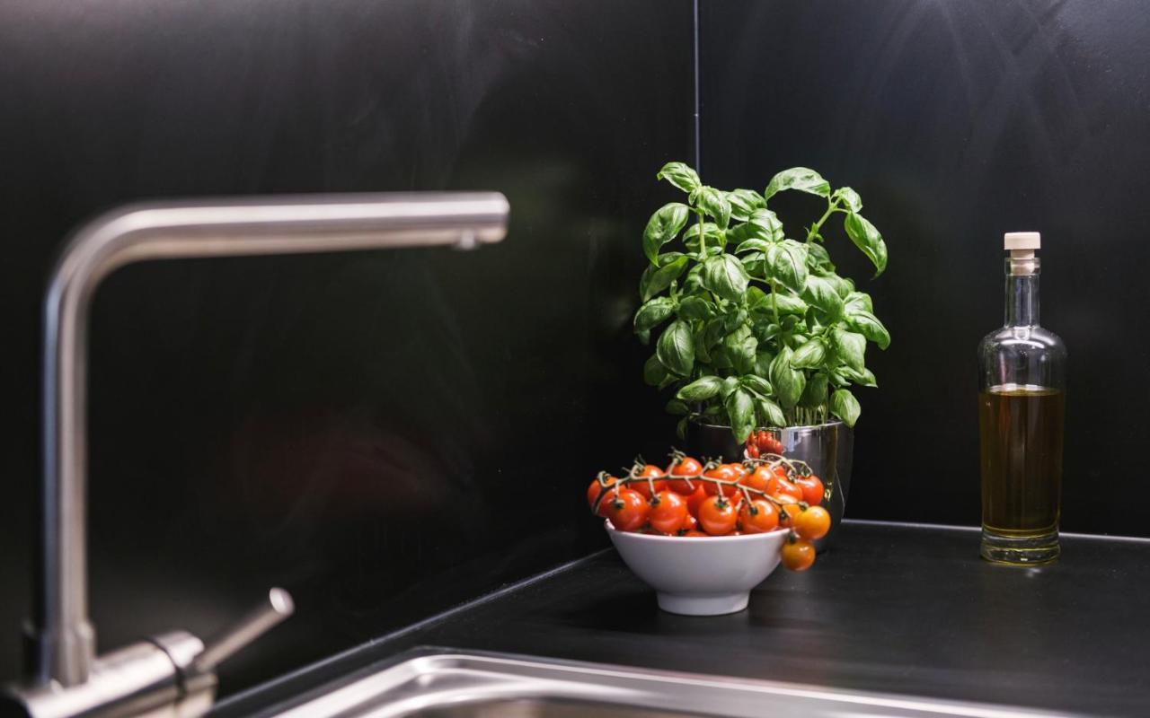 Moliving - Design Hotel & Apartments Duesseldorf-Neuss Εξωτερικό φωτογραφία
