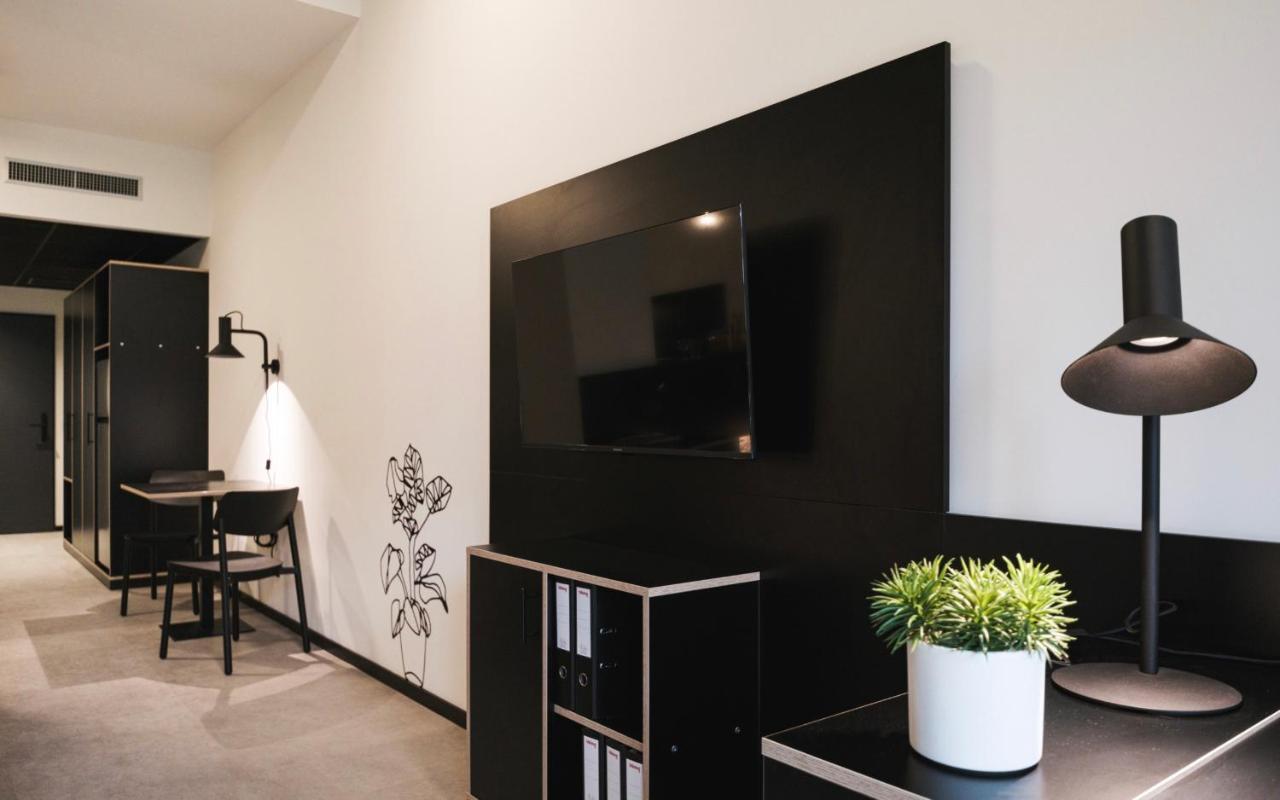 Moliving - Design Hotel & Apartments Duesseldorf-Neuss Εξωτερικό φωτογραφία